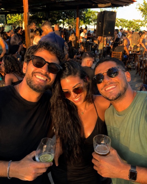 essa galera 💛
